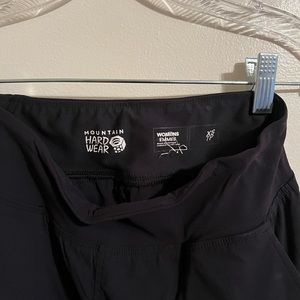 Mountain Hardwear Dynama high rise ankle pant